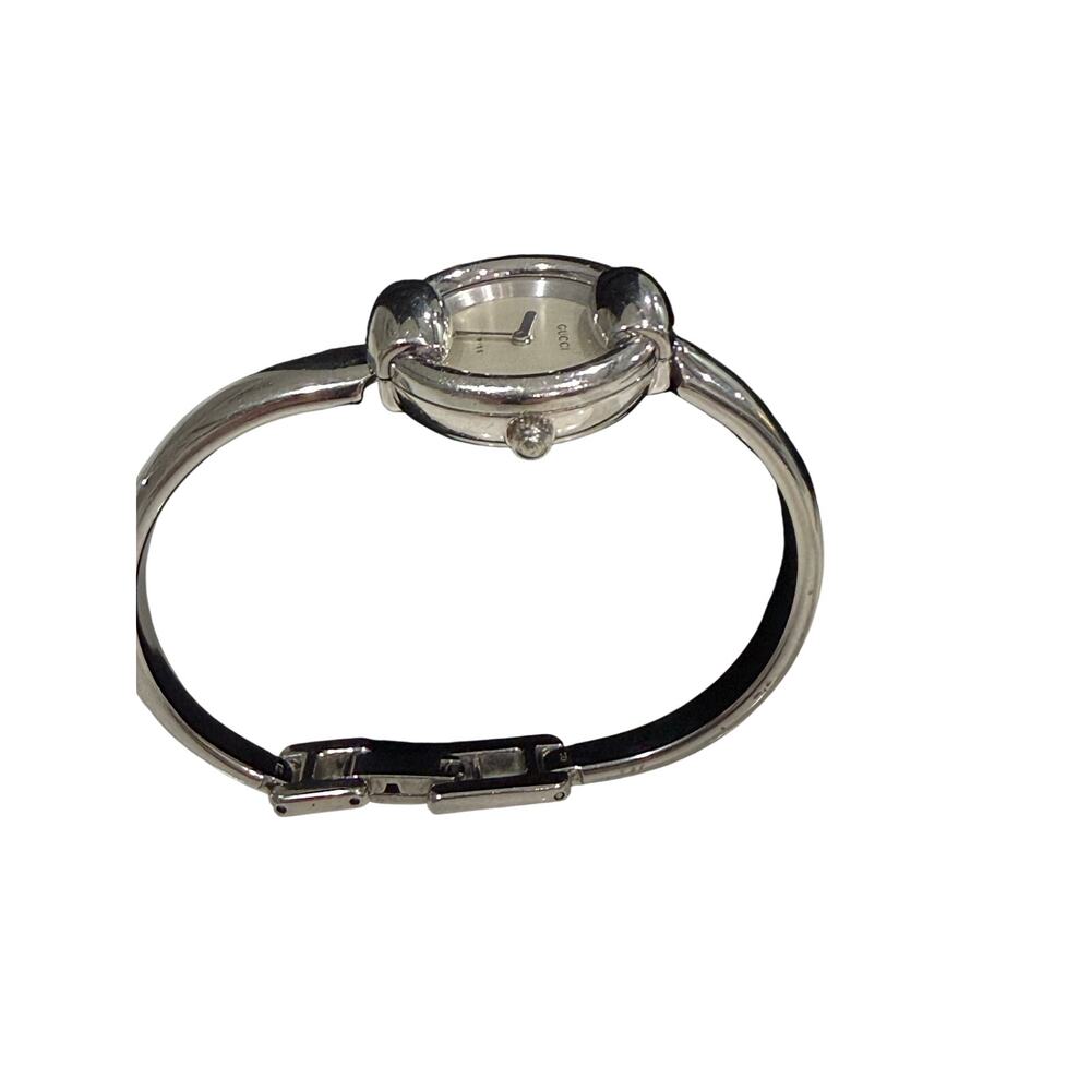 Gucci 1400L Silver Quartz Watch - Picture 7 of 12